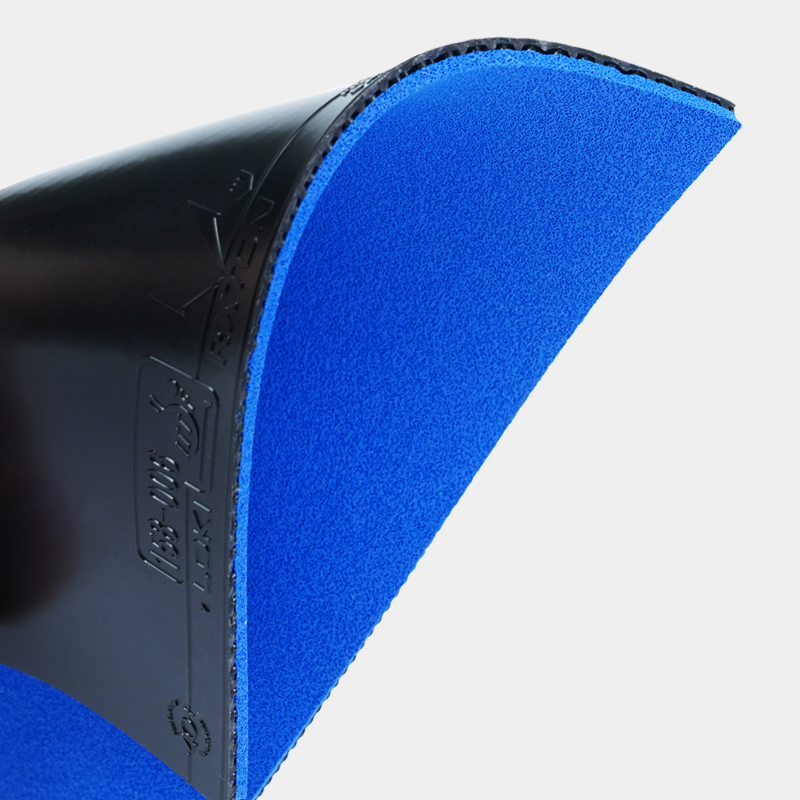 Loki Rxton 3 Pro Provincial Team rubber profile and pore texture