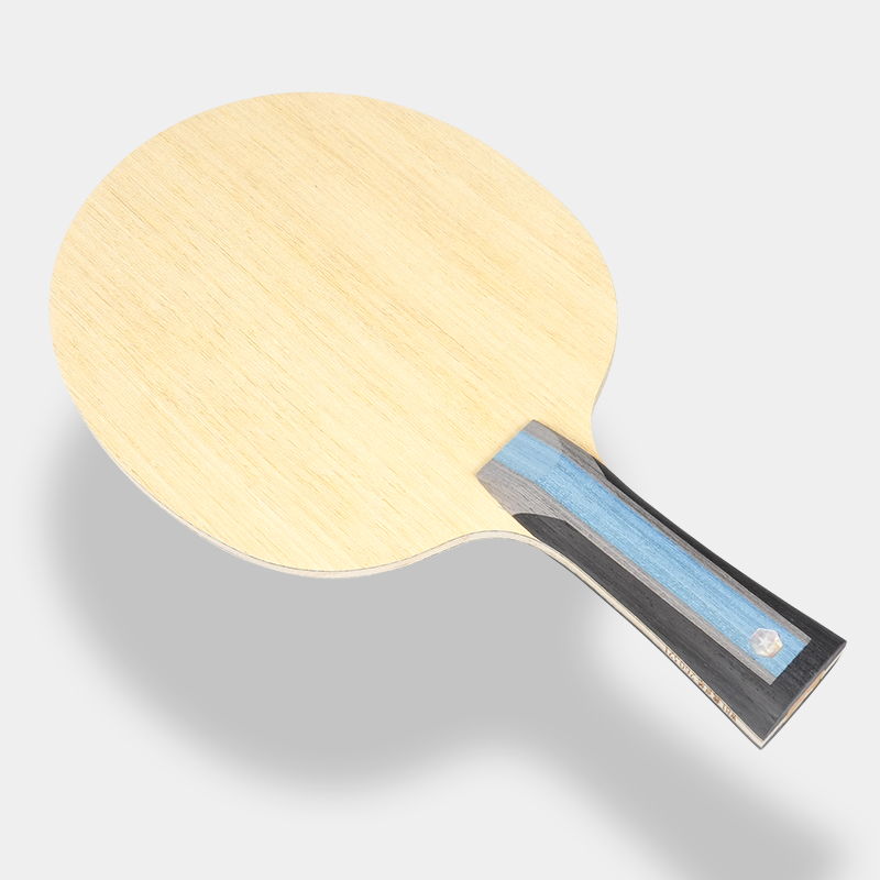 Loki W81 Wei Shihao Super ARC blade handle badge, gold lens, and grip profile